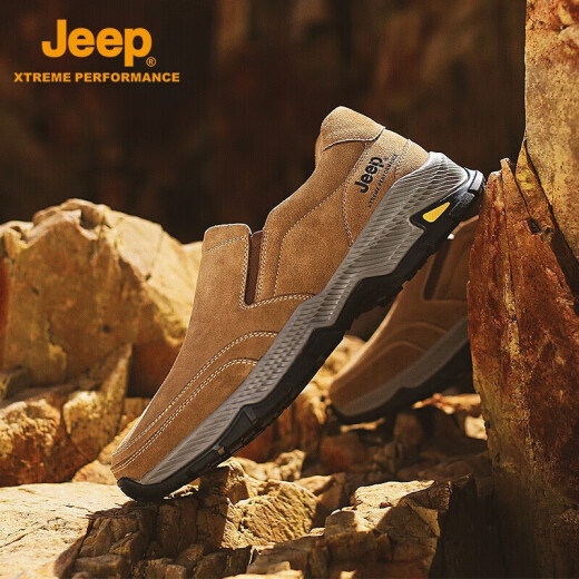 Jeep hiking shoes men's non-slip wear-resistant running sports shoes men's velvet cold-proof and warm off-road outdoor hiking shoes men's 1257