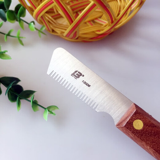 Robbie hair plucking knife, terrier type dog shaver, pet dog West Highland Bull Terrier, fox terrier, Schnauzer hair plucking knife, Robbie hair plucking knife, full set of 7 pieces