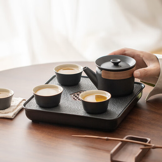 
BEYZK small tea plate, two people, Kung Fu small tea set, simple and modern home use SN3886, black pottery lifting beam, two cups, imitation black gold small long plate