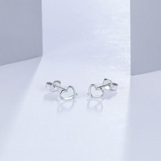 Saturday Fortune (ZLF) PT950 platinum earrings for women platinum simple and versatile love earrings 1.18g