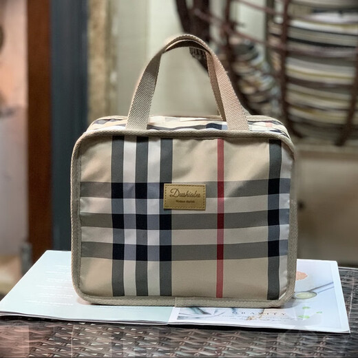 MOQO travel essential toiletry bag large capacity men's and women's plaid handbag mommy bag waterproof Oxford cloth beige plaid (large size)