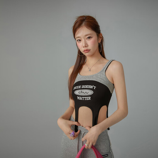 CHUU潮酷拼接吊带女2024春季新款设计感个性修身显瘦字母印花背心 黑色 均码