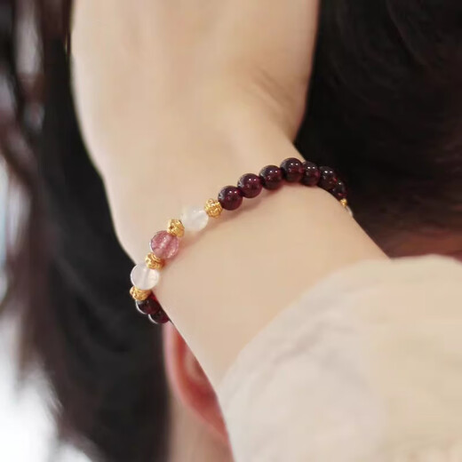 BOSFRU garnet crystal bracelet for women, strawberry crystal moonstone, gift for best friend or girlfriend, love token, jewelry gift, garnet bracelet, customized wristband, contact customer service