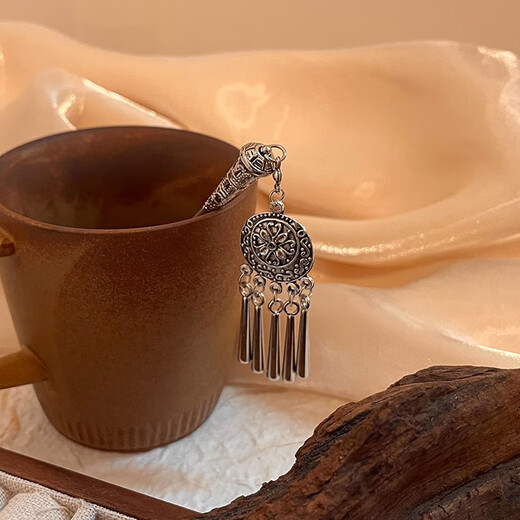 Two Worlds Happy Retro Ethnic Style Imitation Miao Silver Hairpin Women's Step Swinging Tassel Hairpin Ancient Style Palace Style Updo Hair Accessories Headdress