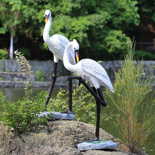 Hongri Guanghui fiberglass simulated crane sculpture outdoor garden forest landscape pool rockery landscaping decoration red-crested egret ornaments combination two