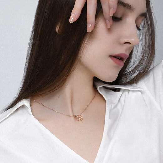 Laishen psychic 18K diamond necklace pendant female clavicle chain LOVE double ring gift for girlfriend true love gift 18K gold diamond necklace