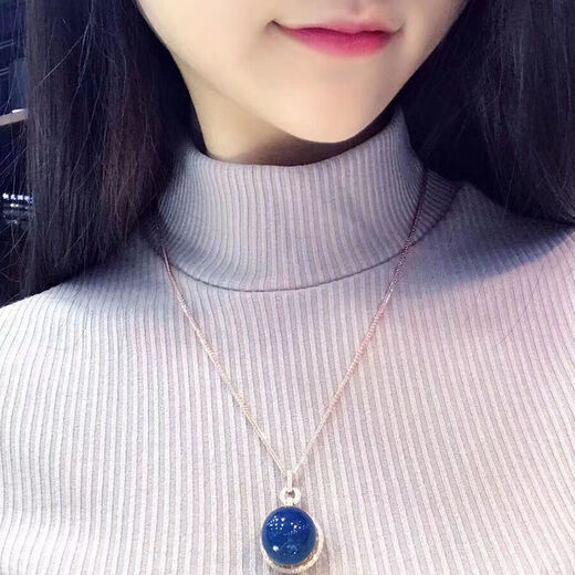 Time-dry Dominican blue amber pendant, pure water, high blue, no impurities, blue amber necklace, clavicle chain, 16mm large particle amber beeswax 16mm 1 piece