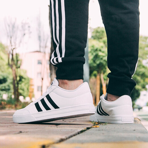 Adidas neue Herrenschuhe Sneakers Sommer Low Top Polishing und Anti-Slip Casual Canvas-Schuhe atmungsaktiv und leichte AW3889/kleine weiße Schuhe 41