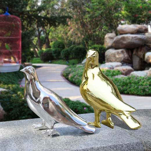 Juyanghui simulated pigeon ornaments animal sculptures imitation stainless steel copper bird swallows outdoor courtyard garden interior decorations a pair of electroplated silver