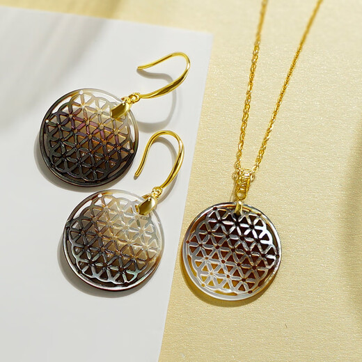 Nectar shell silver plated 18K gold vintage carved window grille black butterfly shell hook earrings earrings