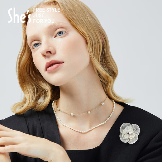 She s Qianzi hand-embroidered flower brooch niche design corsage pin birthday gift for girlfriend