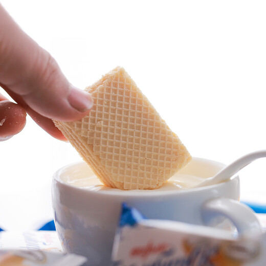 Akonte Russian ice cream wafer biscuits original imported snack snacks 408g independently packaged