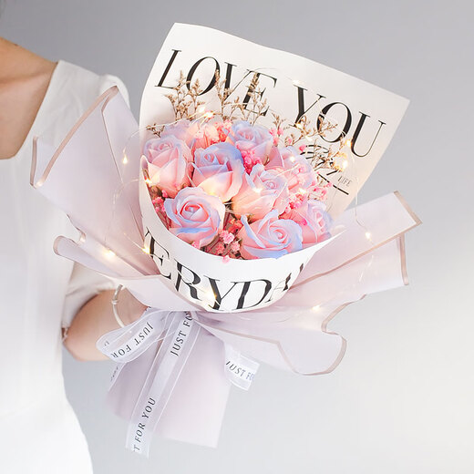 Spend time crushed ice blue rose dried bouquet immortal flower artificial flower for girlfriend to express love 214 Valentine's Day birthday gift blue and pink gradient + lamp + gift bag + greeting card