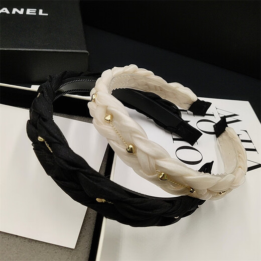 Two Worlds Happy Black Hairband Women's Silk Twist Braided Hairpin Going Out Women's High-Level Hairband Headwear Non-Slip Toothed Headband Black