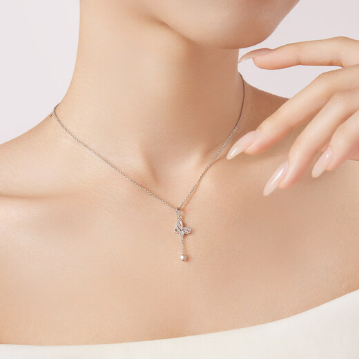 Liuguifu Jewelry Platinum Pendant Butterfly pt950 Platinum Pendant Chain Pendant Birthday Gift Necklace 1.40g