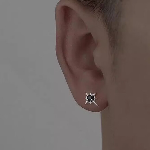 Meng Keduo Polaris earrings for men, high-end, trendy and personalized, star-shaped niche, handsome earrings for boys, birthday gift, two pairs, black + silver