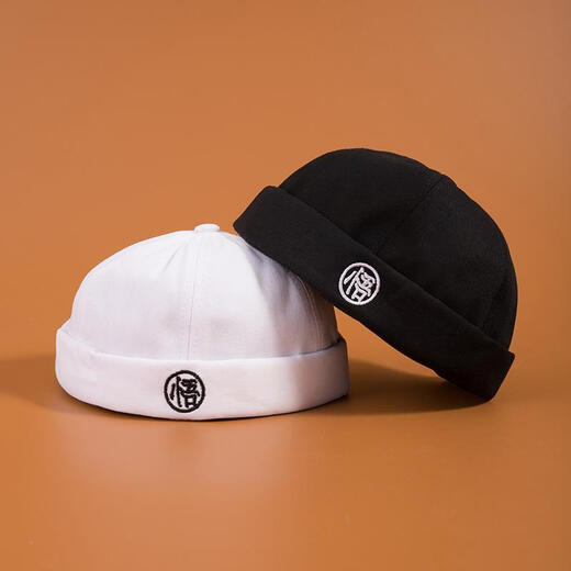 Thousands of charming Chinese style yuppie hip-hop landlord hats for women, Korean version, all-match casual gangster hats, retro brimless melon skin hats for men, black, adjustable