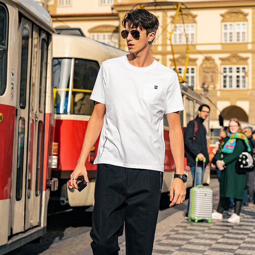 Mr. Bu Bu simple pocket design pure cotton T-shirt 2025 spring and summer new English printed short-sleeved white TGT15262 Haoyue White S (165)