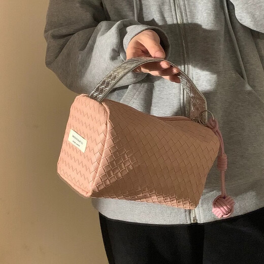 Zhao Lusi's same style ins style lambskin bag fashionable street handbag mobile phone lipstick cosmetics bag hand bag silver-event