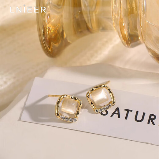 LnieerS925 Silver Cat's Eye Square Earrings 2025 New Trendy Western Earrings High-end Temperament Women's Earrings Hollow Cat's Eye Earrings 925 Silver Needles