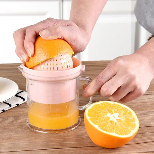 Manual juicer multifunctional simple fruit juice cup squeezer mini squeeze orange juice squeeze lemon pomegranate juicer 400ML