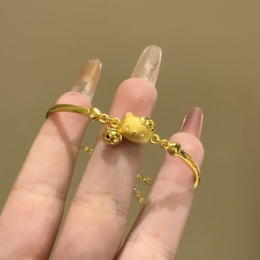 2025 new kt cat bracelet cute light luxury ins niche design advanced birthday Chinese Valentine's Day gift for girlfriend M846 three-dimensional KT cat bracelet bell style