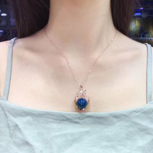 Moshe Dominican blue amber pendant, high blue water purification necklace, amber S925 silver plated 18 beeswax pendant, bead diameter 14mm (gold)