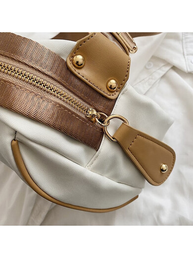 Buchao Meow Messenger Bag Women's Mini Bag New Casual Oxford Cloth Shoulder Bag Versatile Fashion Lightweight Niche Shell Bag Khaki