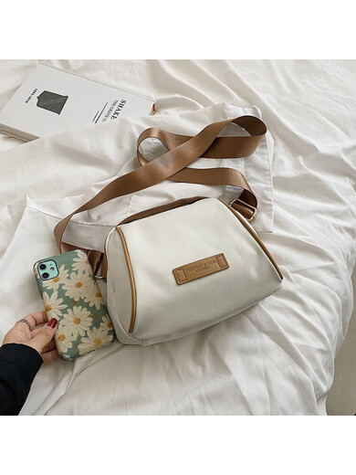 Buchao Meow Messenger Bag Women's Mini Bag New Casual Oxford Cloth Shoulder Bag Versatile Fashion Lightweight Niche Shell Bag Khaki