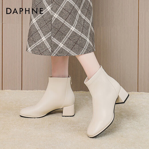 Daphne Martin Boots Herbst und Winter Single Stiefel Französisch modische Kurzstiefel Frauen Weiß plus Samt Stiefel Frauen ungenau