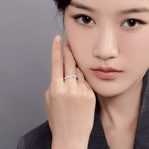 Happy Diamond PT950 platinum ring, fashionable and simple plain gold bracelet birthday gift, size 10, about 1.89g