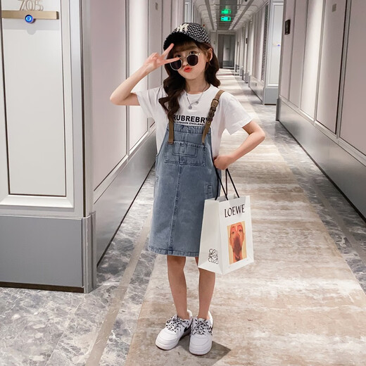 小咕嘟熊童装女童夏装牛仔背带裤裙套装短袖T恤儿童套装两件套女孩连衣裙 黑色 160