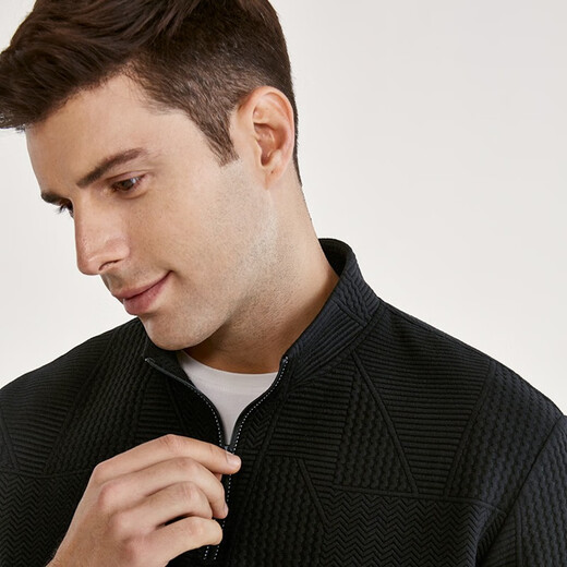 Qian Zhihe (Q ZHIHE) Qian Zhihe men's pullover Henry collar sweatshirt men's autumn new fashion casual knitted bottoming shirt 15658 01C black (zipper) M