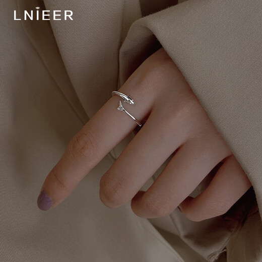 Lnieer999 Pure Silver Dolphin Silver Ring Women's Fishtail Index Finger Ring Open Ring Ring as a Jewelry Gift for Girlfriend and Best Friend S999 Silver Dolphin Ring Gift Box + Gift Bag