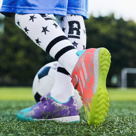Feelaces Kinderfußballschuhe gebrochene Nägel für Männer und Frauen Falcon Messi Student Trainingschuhe für Kinder tf künstliche Gras -Turnschuhe 6195 Mandarin Duck Orange Green gebrochene Nägel 38 [Socken + Ballbeutel + Schutzbrett]
