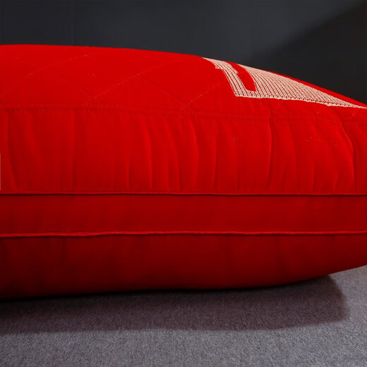 Nanjiren (Nanjiren) wedding pure cotton wedding pillows, a pair of home double embroidered big red pillow cores, couple wedding wedding pillows, whole head cores, loving each other, 48X74cm, one pair