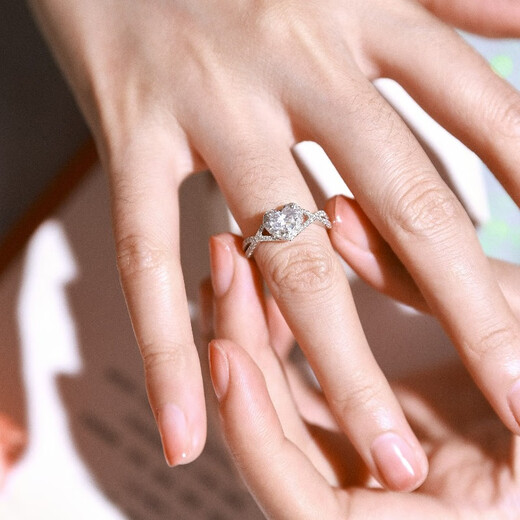 DR Proposal Diamond Ring HEART Series Simple Luxury Love Intertwined Heart Shape Diamond Holiday Gift Certificate + Gift Box 23 Points D Color SI1