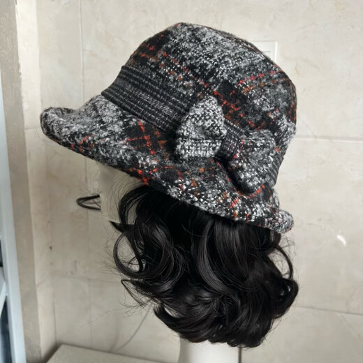 Gu Wenlun's hat with wig for middle-aged and elderly women in autumn and winter all-in-one fashion mother's short curly woolen hat thickened casual fisherman khaki hat 15cm curly hair (dark brown) hairnet