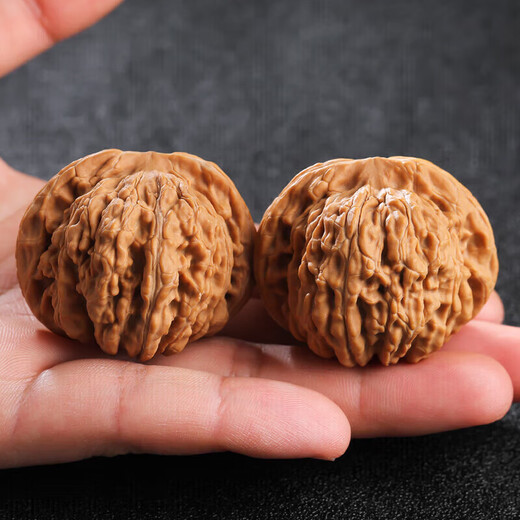Yanyun Jewelry Boutique 46-47mm Four Buildings Lion Head Wenwan Walnut Extra Large Tray Hand Toy Piece Hemp Walnut Men and Women