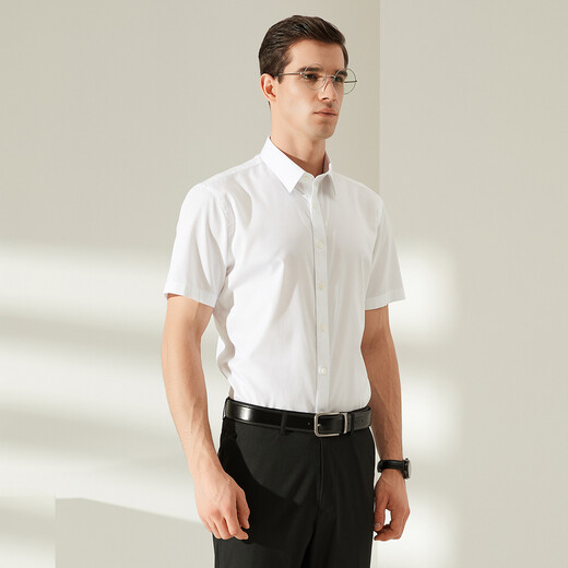 Camisa de manga corta HOGOR Patrón de satén blanco DP Camisa sin hierro Fabrica elástica Anti-Wrinking fácil de mantenimiento NUEVO Producto VSDD170015BJY White 41