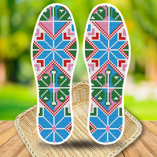
2023 new printed cotton cloth hand-embroidered cross-stitch insole semi-finished product embroidered by men and women Rose red 683 All wishes come true 37