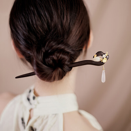 Lao Phoenix 999 Sandalwood Hairpin, Ancient Style Jade Rabbit Wooden Hairpin, Hanfu Headwear, New Chinese Style Hairpin for Girlfriend’s Birthday, Yatu Hairpin + Brand Gift Box