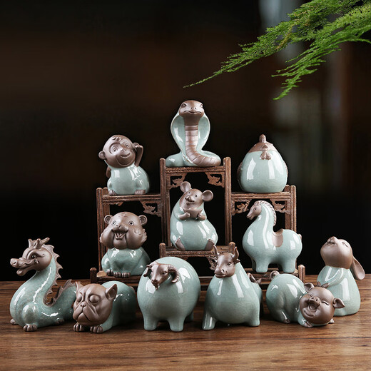 Leipin Geyao tea pet ornaments. Open the piece to raise the twelve zodiac signs. Handmade tea toy. Mini cute tea table creative ornaments. Geyao twelve zodiac tea pets - dragon.