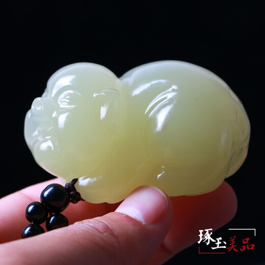 Natural blue and white jade pig handle piece for male and female zodiac pig jade raw stone handle piece jade pendant small ornament dazzling stone for jade with certificate