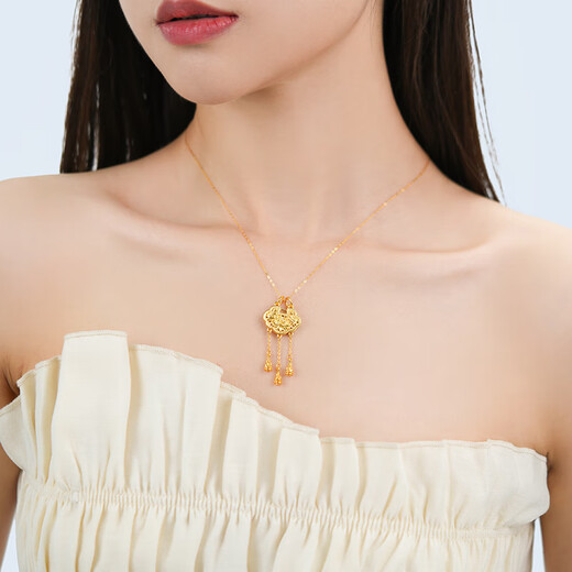 Qingyi Gold Concentric Golden Lotus Lock Bag Pendant 999 Pure Gold Yingluo Lock Bell Tassel Gold Lock Necklace National Trend Gift to Girlfriend About 3.2g-3.3g Five Bells + Free S925 Silver Chain