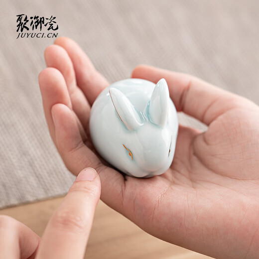 Juyu porcelain celadon jade rabbit tea pet ornaments tea table ornaments decorative ornaments tea set ornaments handicrafts tea room tea table accessories celadon small jade rabbit
