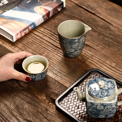 Porcelain brand tea set (cipaimingteaset) blue and white fair cup home reception tea serving device cicada wing open piece tea set accessories single clay blue and white-hand fair cup