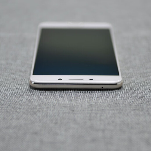 OPPO R9 SEGUNDA TELÉFONO MOBILO PELÍCULO Foto de teléfono móvil Teléfono Full Network Access 4G Golden 4G+64g Acceso de red completa 80% NUEVO