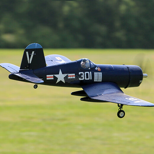 Modèle d'avion télécommandé de la Seconde Guerre mondiale, avion à voilure fixe f4u, simulation d'avion de chasse pirate comme un vrai avion, modèle d'avion télécommandé, modèle d'avion bleu de l'armée de l'air, machine complète RTF (accélérateur gauche) + batterie de secours