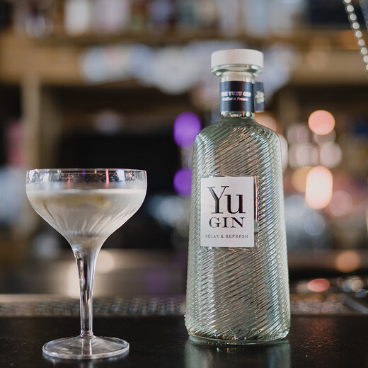 YUGIN【原瓶进口】法国欲蜜柚金酒洋酒马天尼调酒基酒 YuGin蜜柚金酒43% 700mL